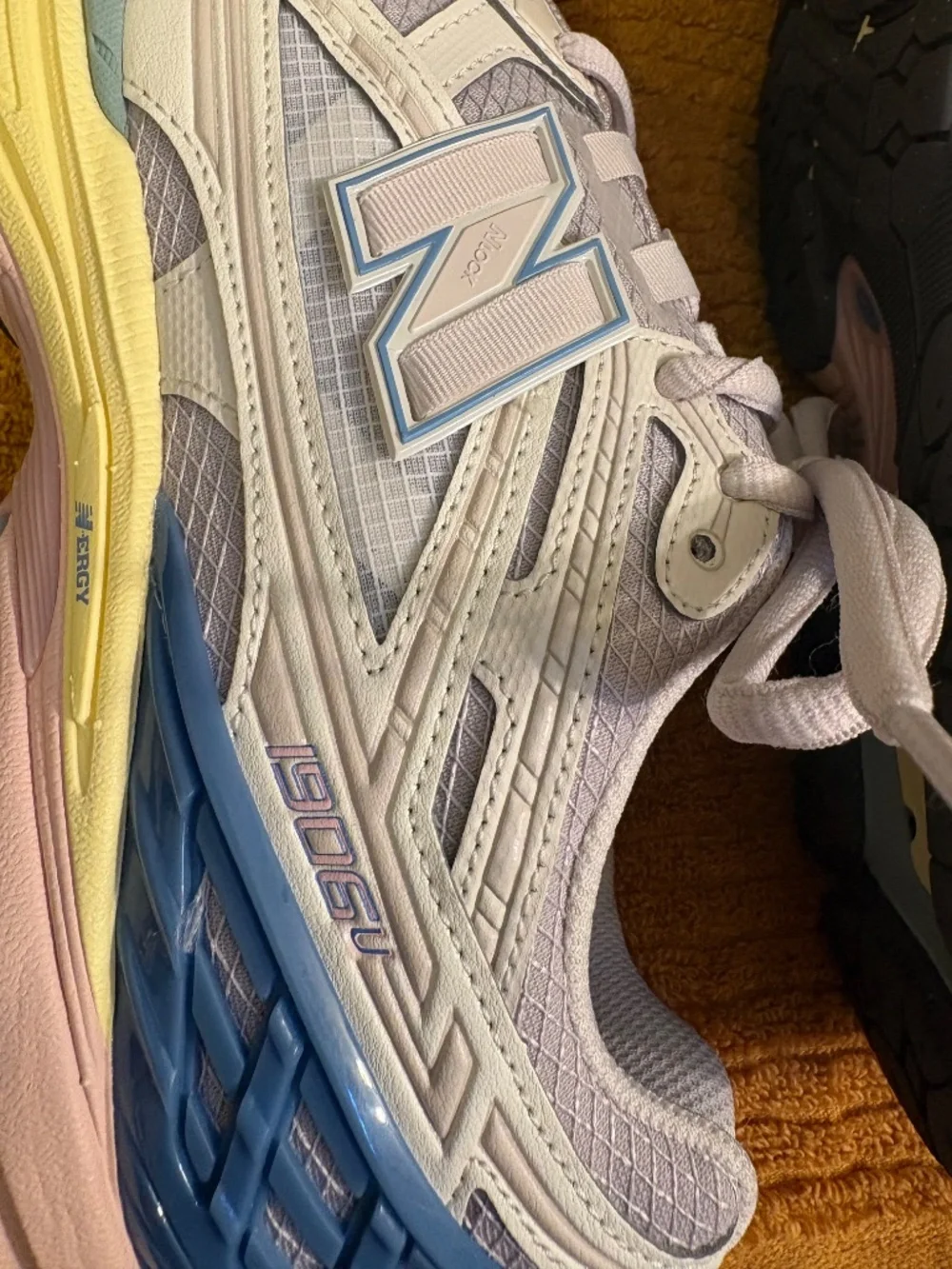 New Balance 1906U Sneakers